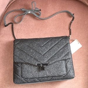 Black glitter quilted style bag ▪️